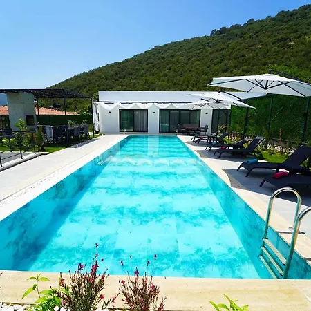 Fethiye'de Luks Korunakli 페티예